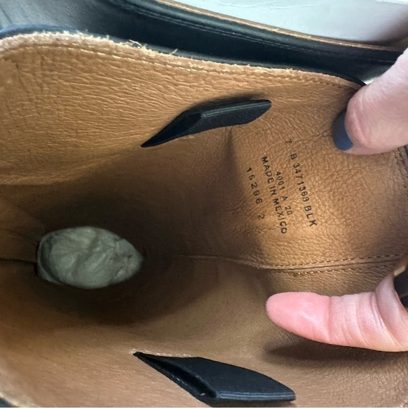 FRYE | Women's Melissa Button Back Zip - Picture 8 of 8